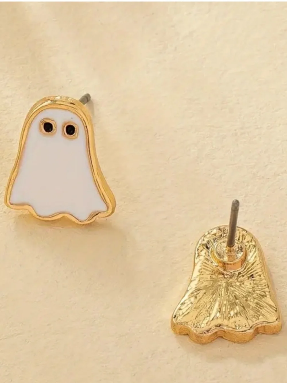 Cute Ghost Enamel Stud Earrings - White & Gold - Picture 3 of 4